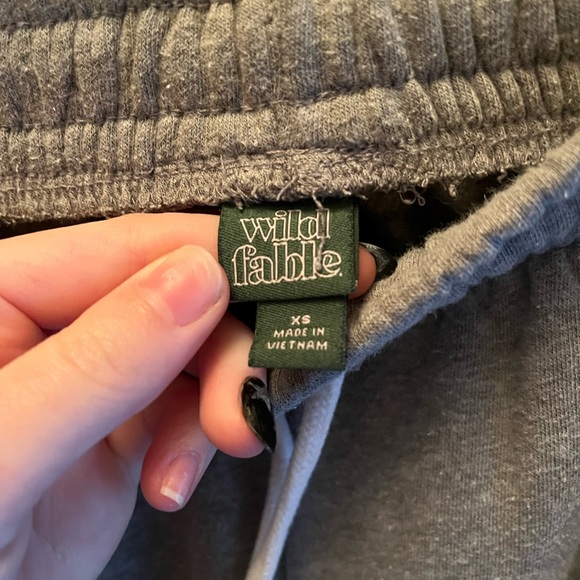 women’s wild fable sweatpants - Picture 3 of 3